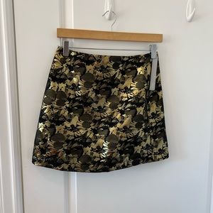 NWT! Aqua gold leafed skirt. Size S.